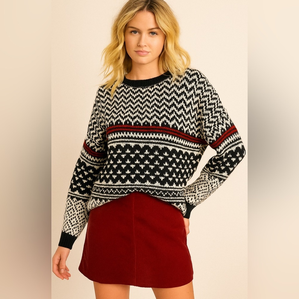 Forever 21 Black White Fair Isle Pattern Knit Holiday Ski Nordic‎ Sweater Size S